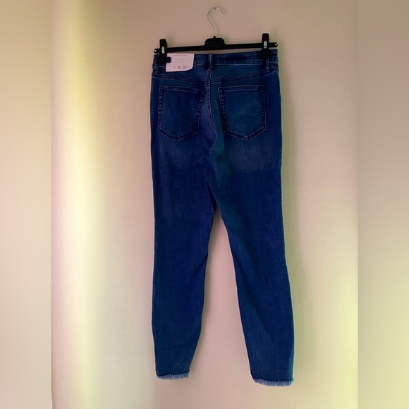 Loft Curvy High Waisted Skinny Jeans - Picture 3 of 5